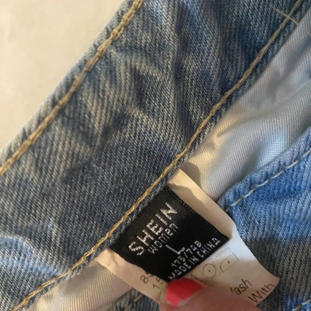 Shein Heart  print Jeans size large wide leg - Picture 4 of 13